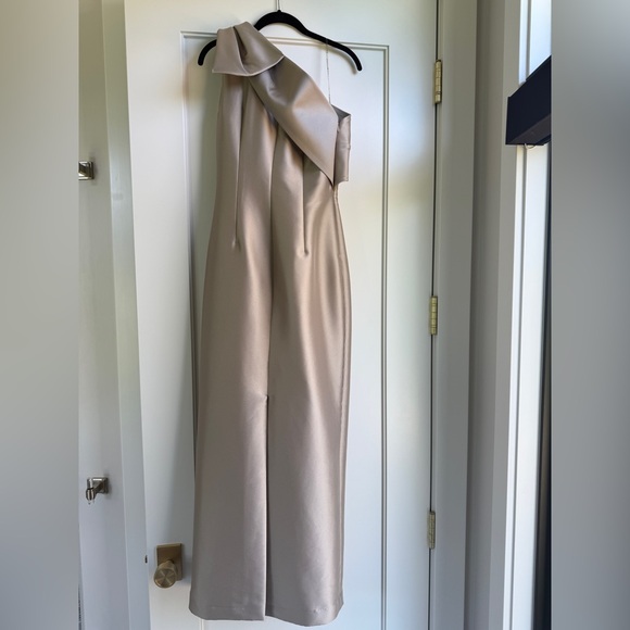 Sachin + Babi Bonnie One-Shoulder Dress Pewter - Picture 6 of 10